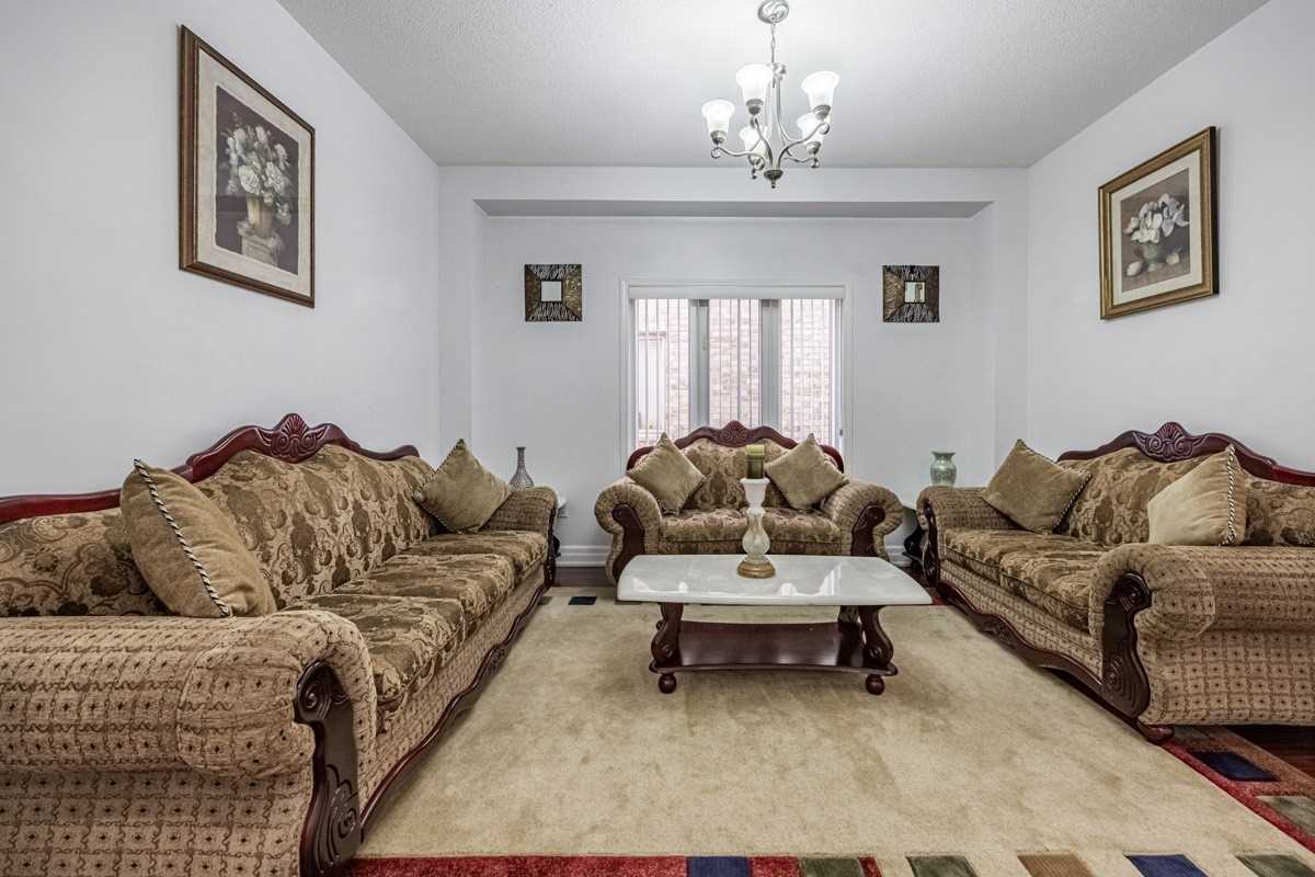 Listing W5948049 - Large Photo # 4