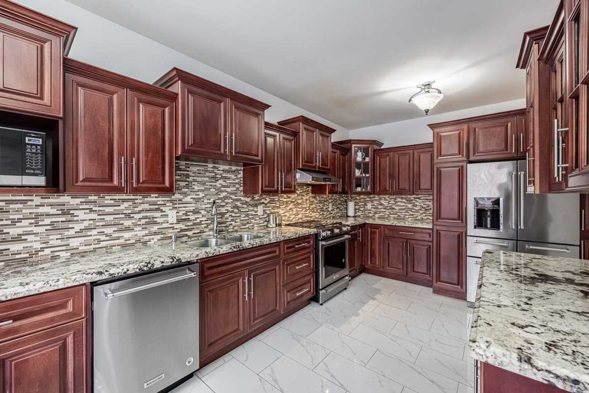 Listing W5948049 - Large Photo # 11