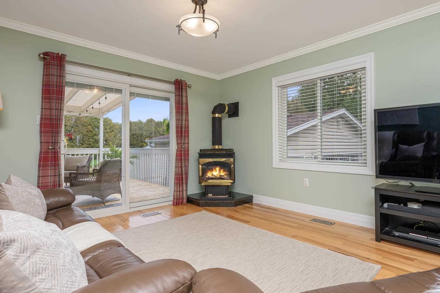 Listing W5948369 - Large Photo # 12