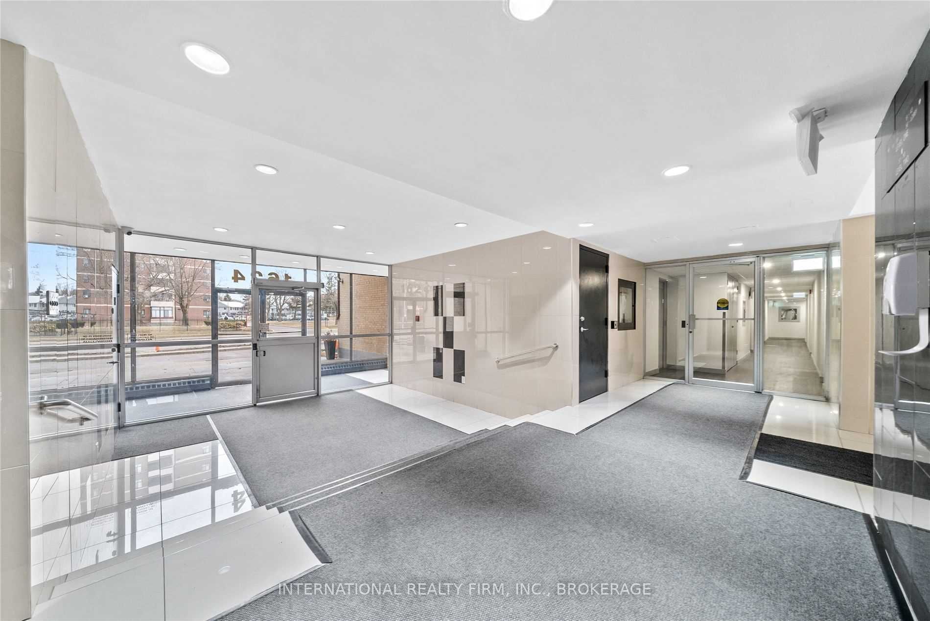 Listing W5948515 - Large Photo # 20