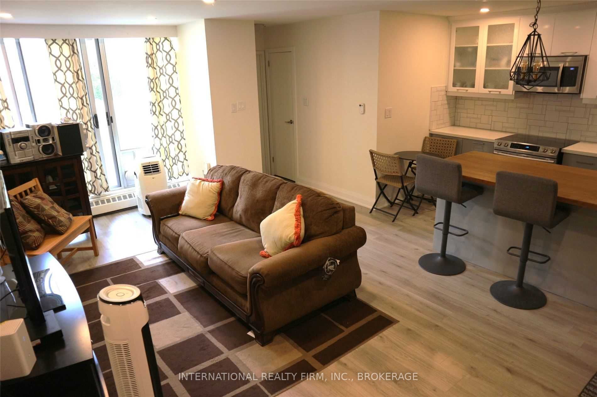 Listing W5948515 - Large Photo # 6