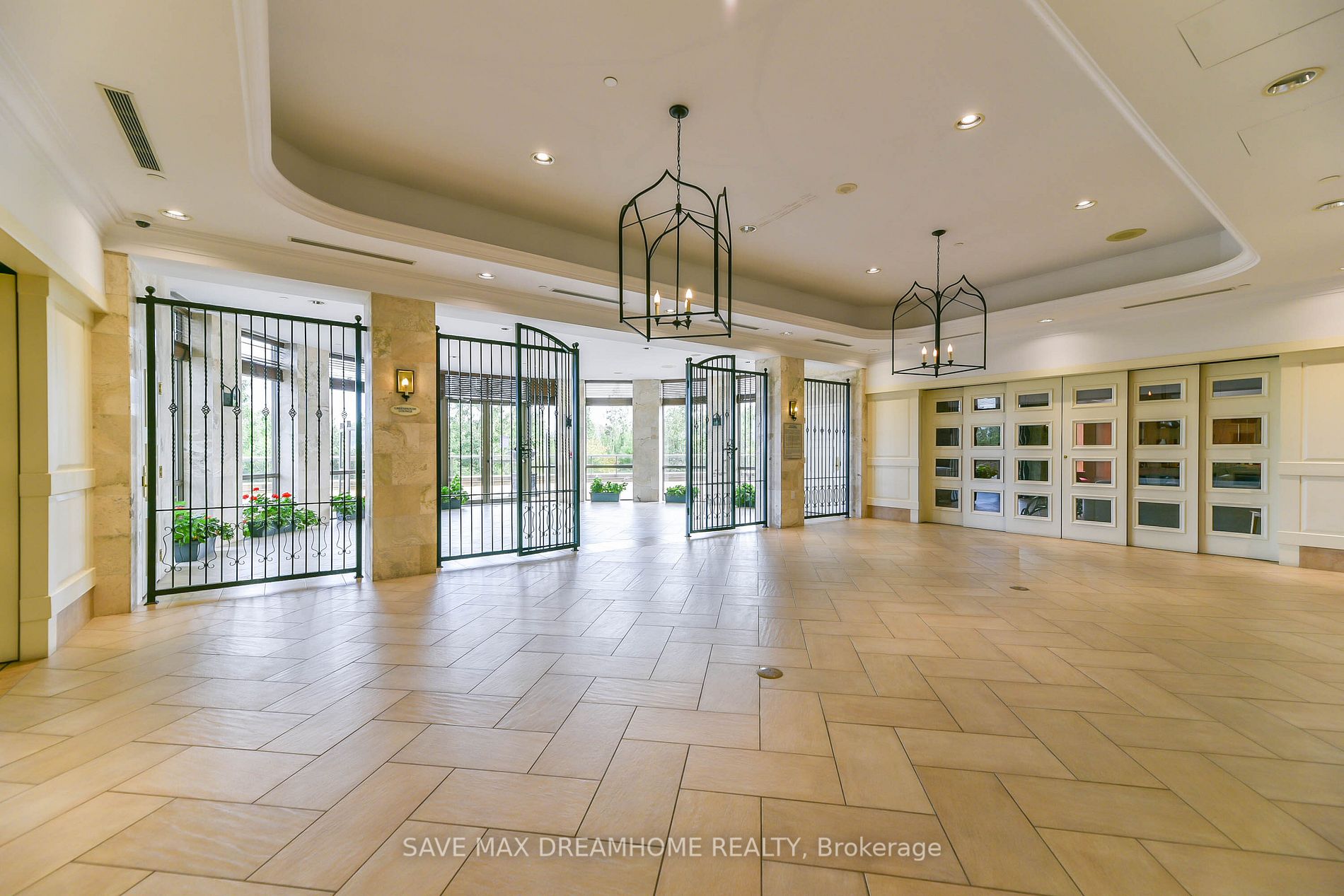 Listing W5948928 - Large Photo # 6
