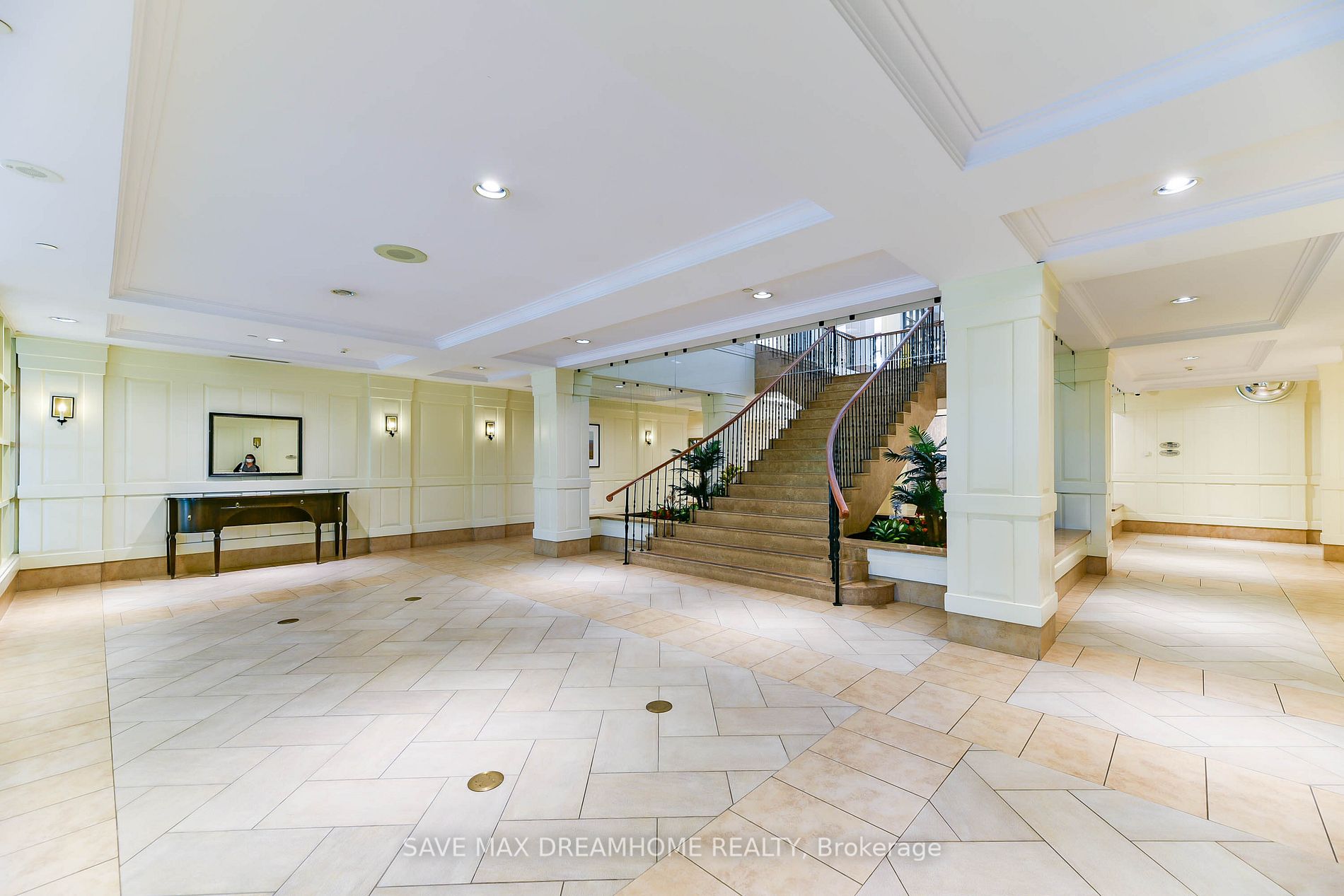 Listing W5948928 - Large Photo # 7