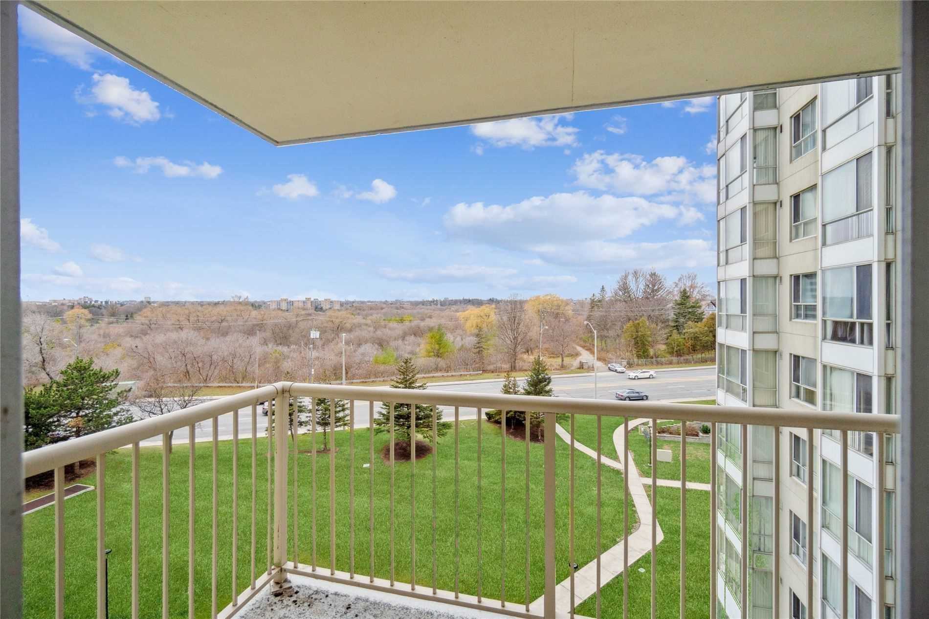 Listing W5948939 - Large Photo # 10