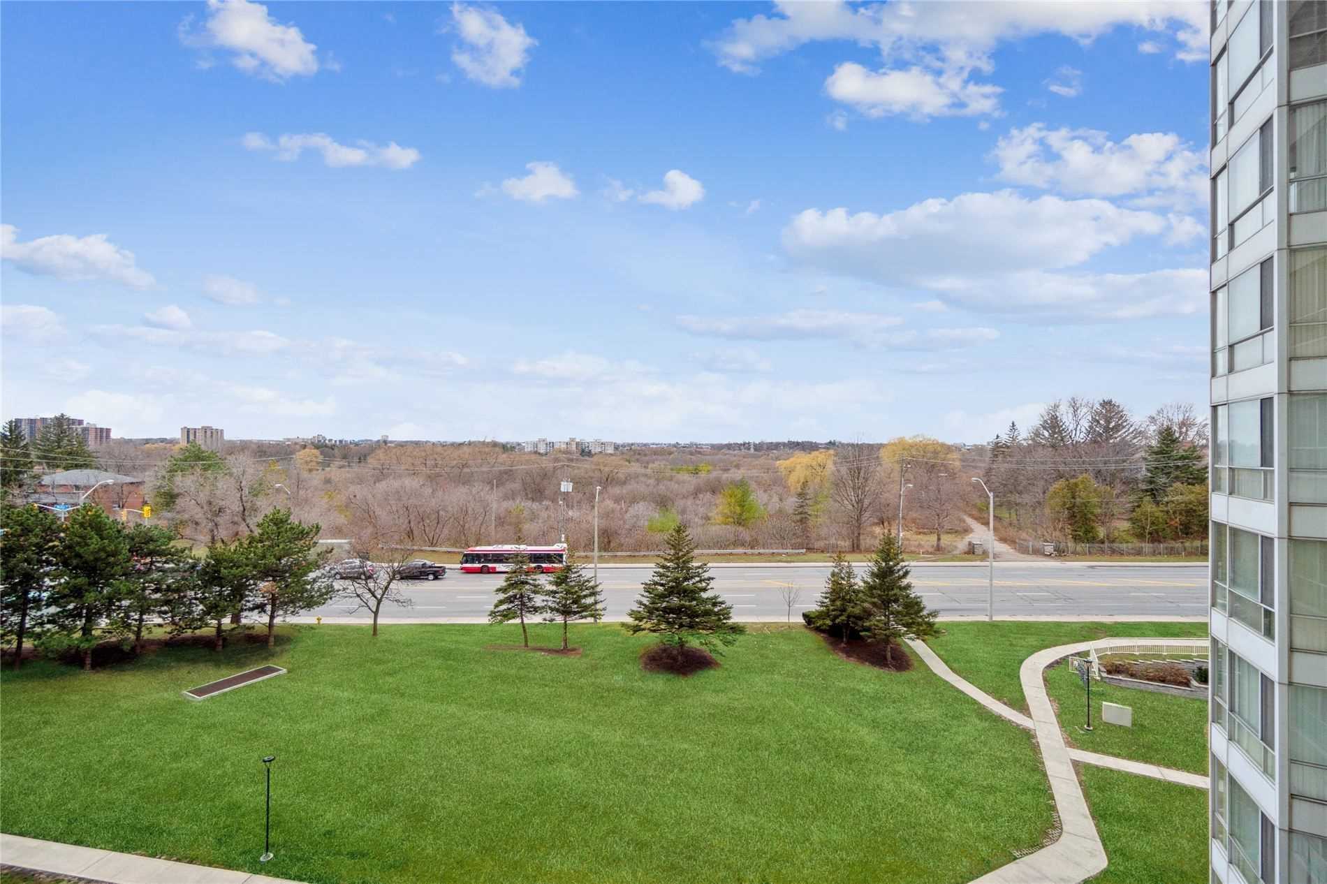 Listing W5948939 - Large Photo # 11