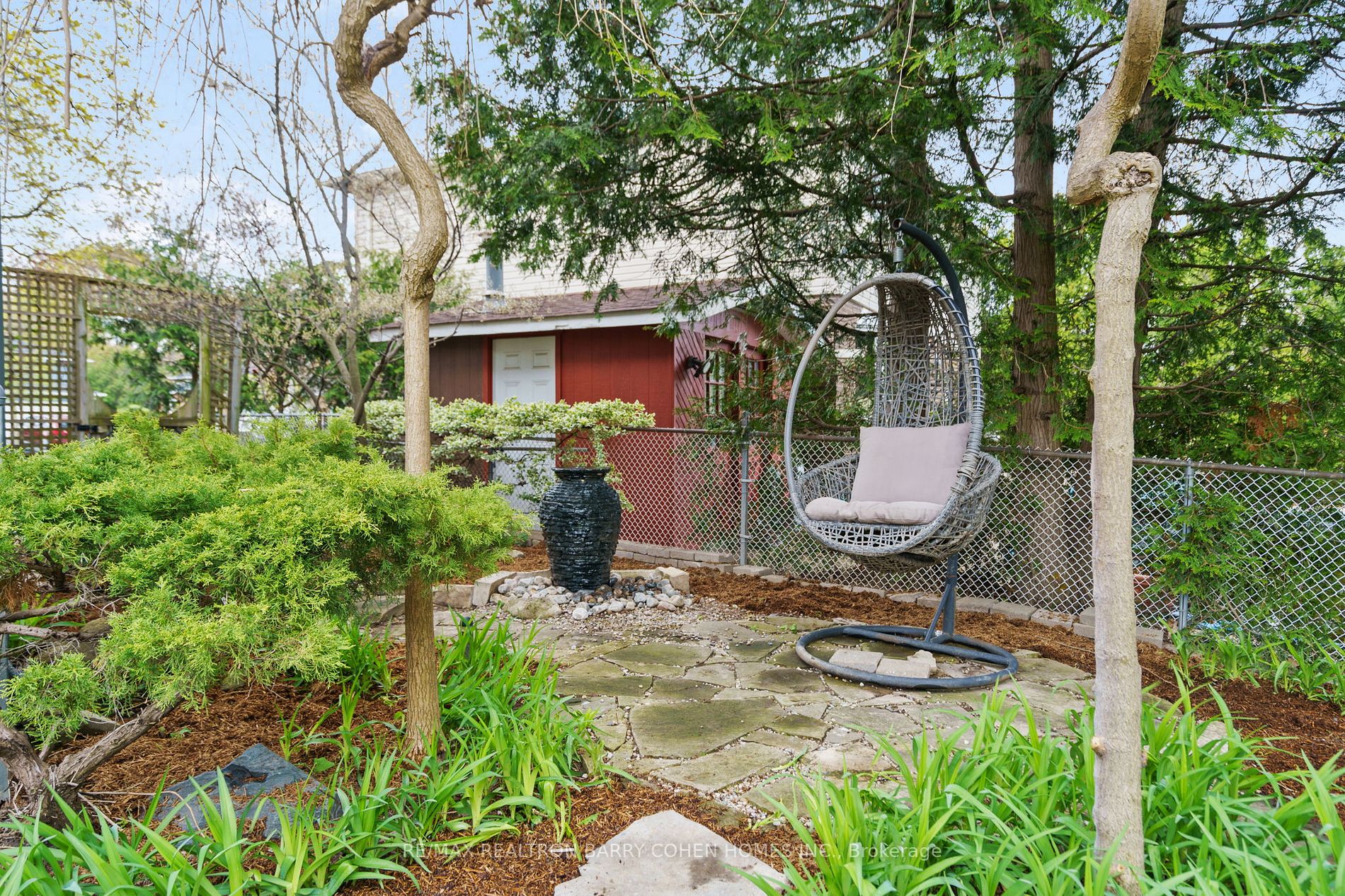 2130 Jenner Court