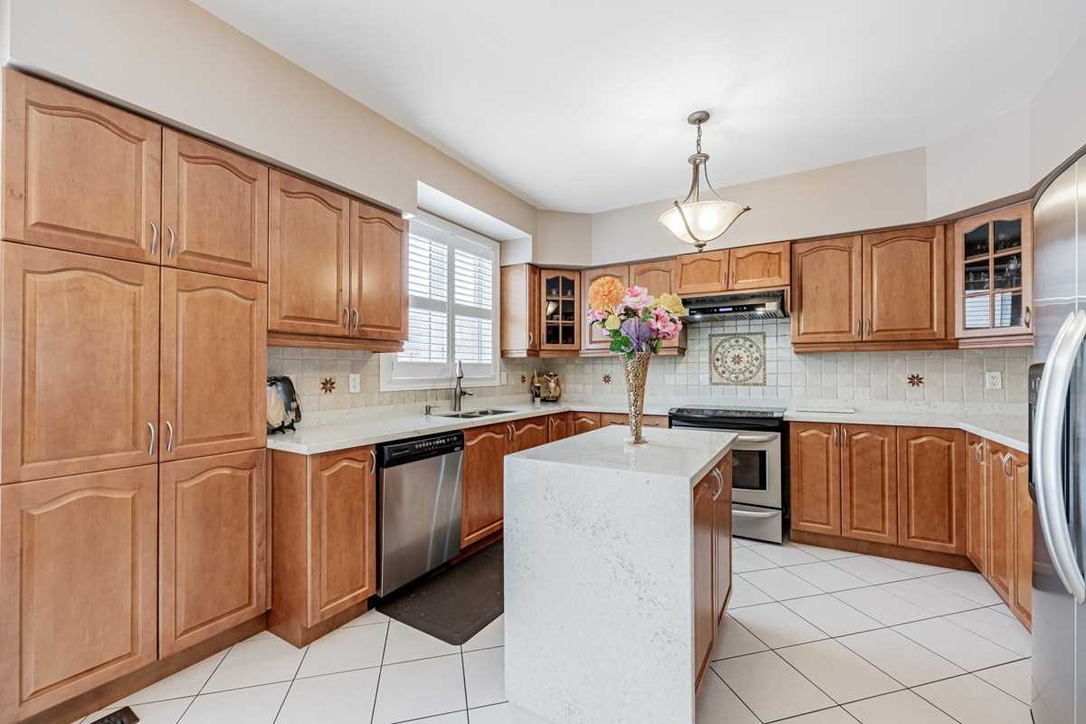 Listing W5949259 - Large Photo # 8