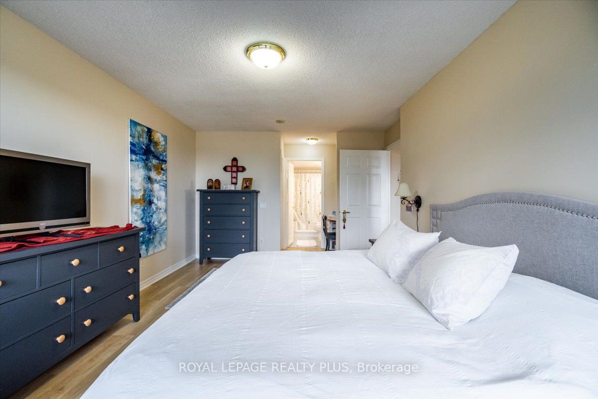 Listing W5949748 - Large Photo # 21