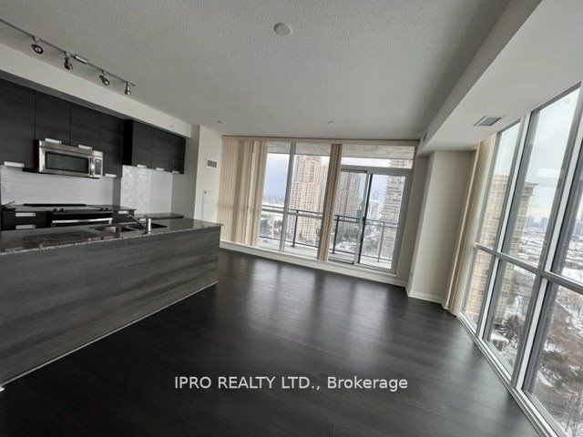 75 Eglinton Avenue W, #1504