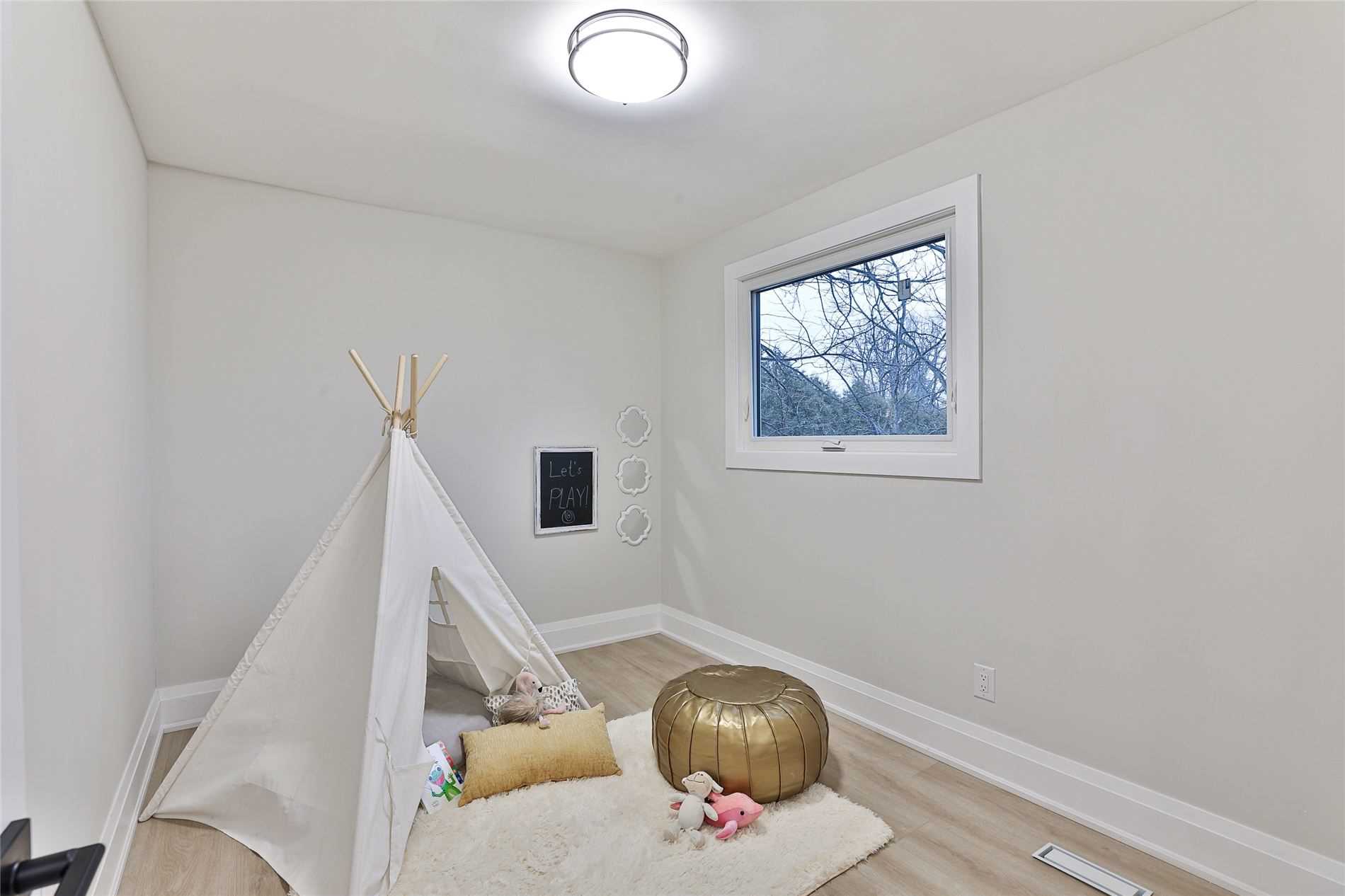 Listing W5949943 - Large Photo # 22