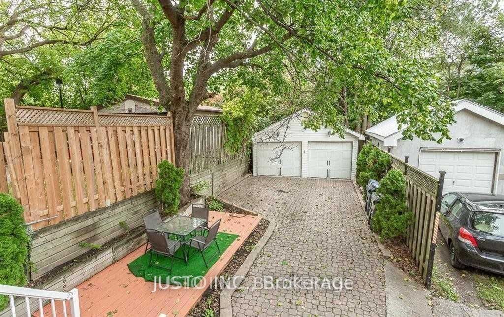 23 Mccormack St