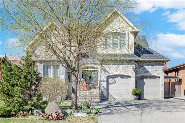 8 Westdale Dr, Toronto