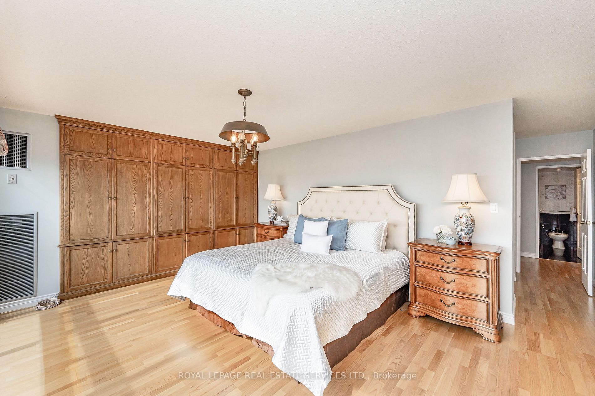 Listing W5951420 - Large Photo # 29