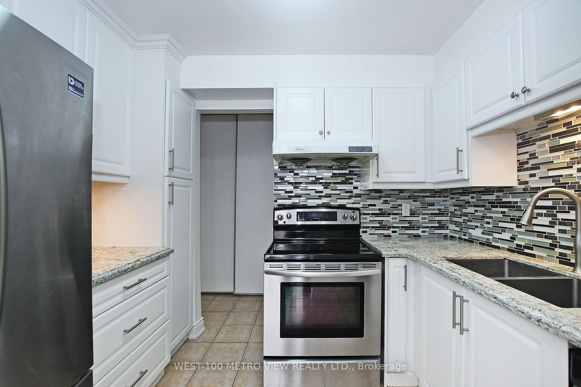 3125 Fifth Line W, ##49