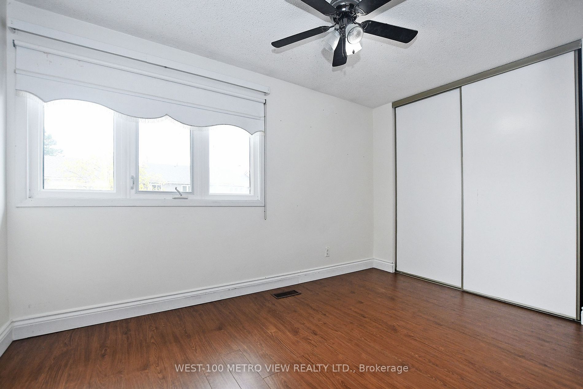 3125 Fifth Line W, ##49