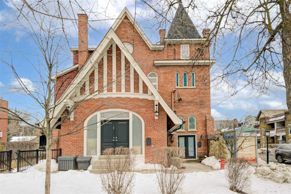 200 Annette St, Toronto