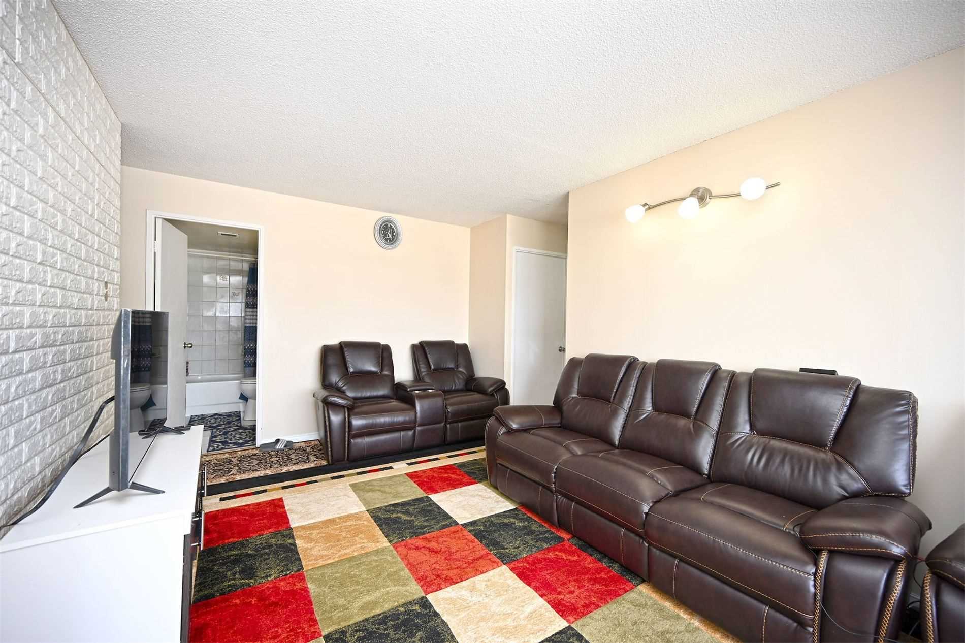 Listing W5951733 - Large Photo # 5