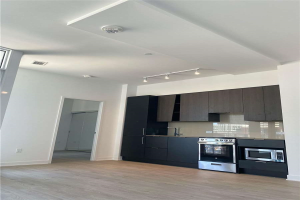 3900 Confederation Pkwy, Mississauga