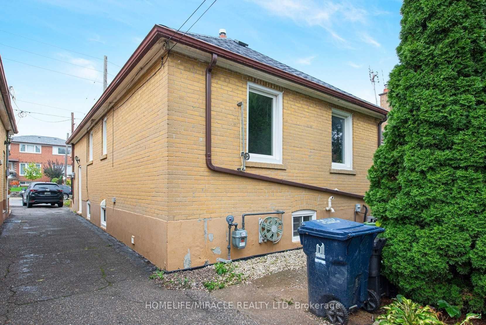 Listing W5952096 - Large Photo # 1