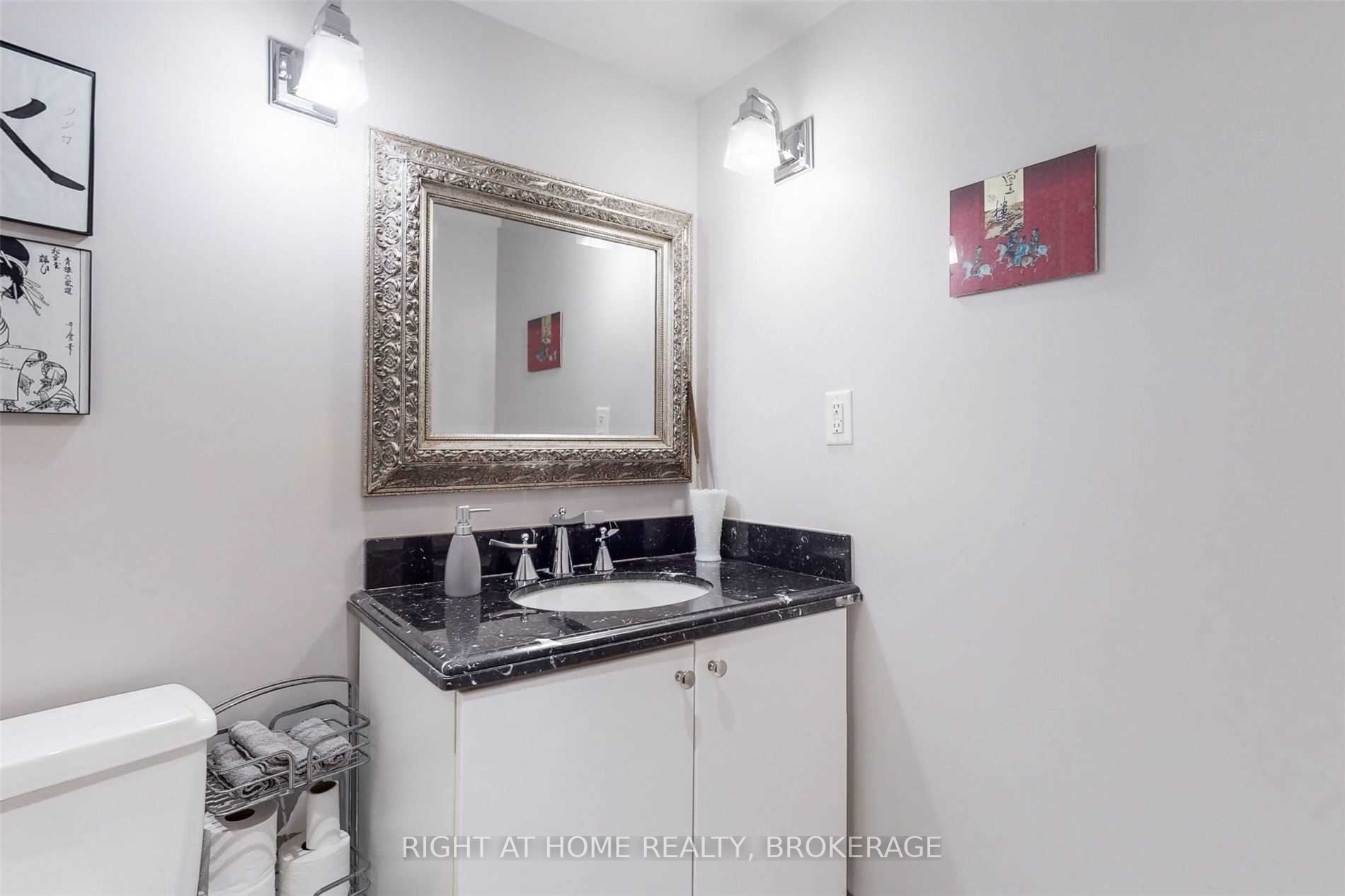 2045 Lake Shore Blvd W, #507