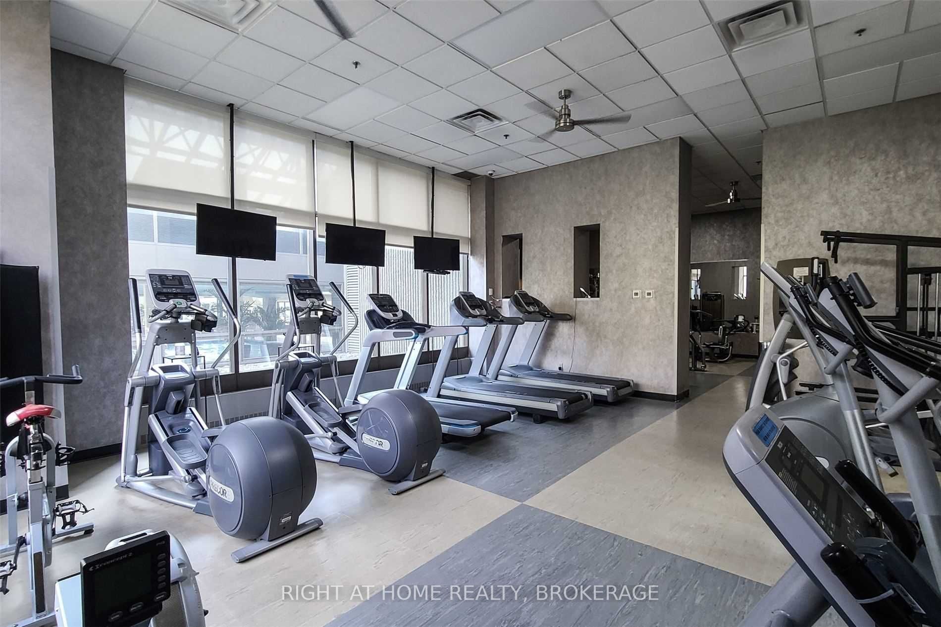 2045 Lake Shore Blvd W, #507