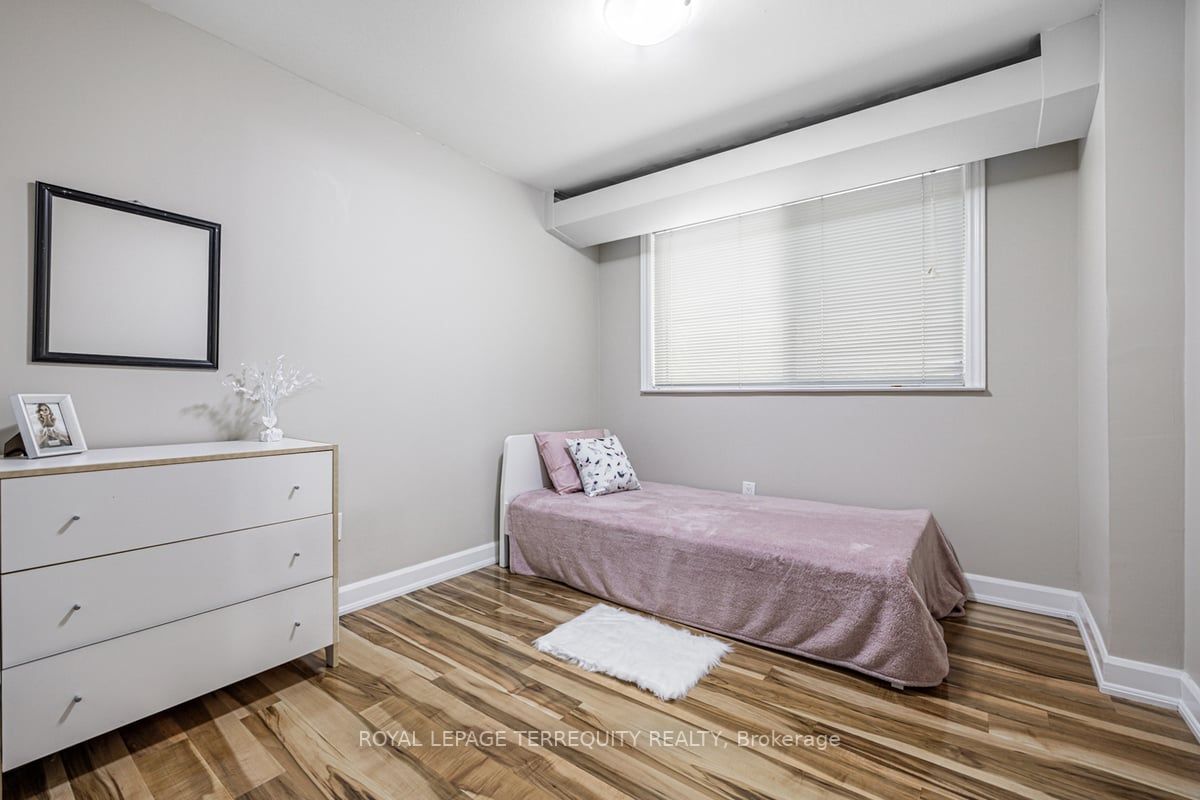 Listing W5952352 - Large Photo # 18