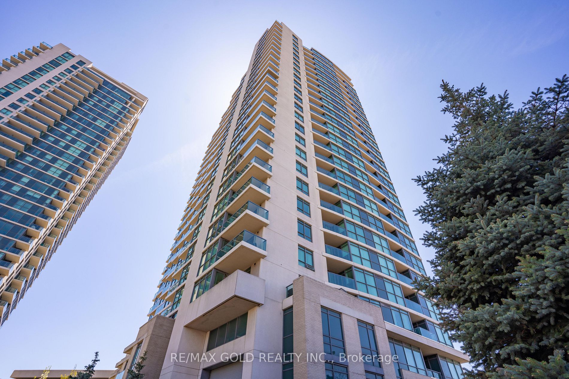 Listing W5952408 - Large Photo # 2