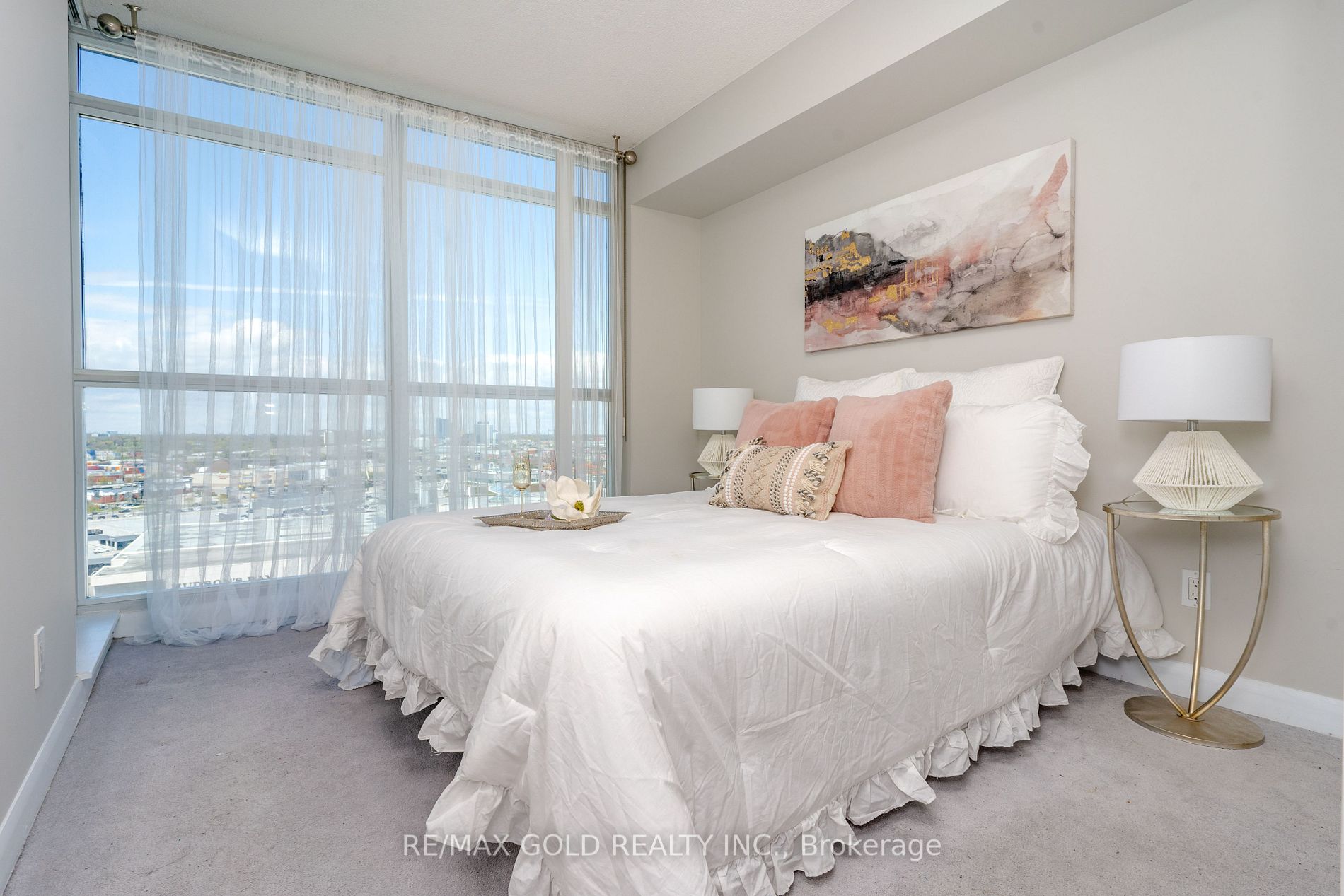Listing W5952408 - Large Photo # 16