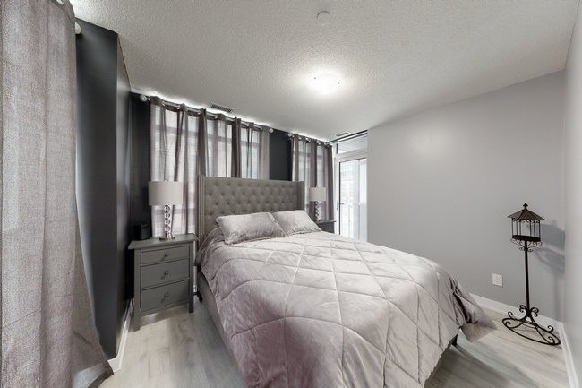 251 Manitoba St, #101