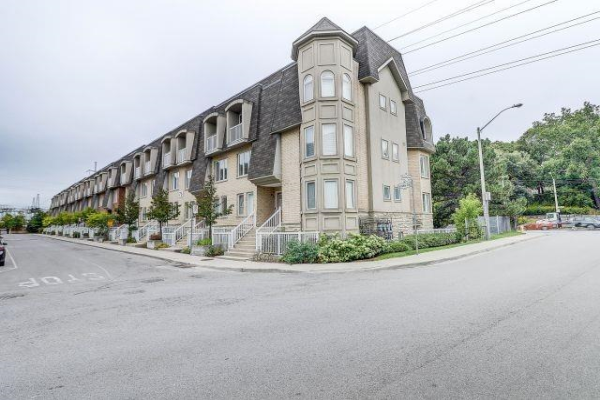 75 Turntable Cres, Toronto