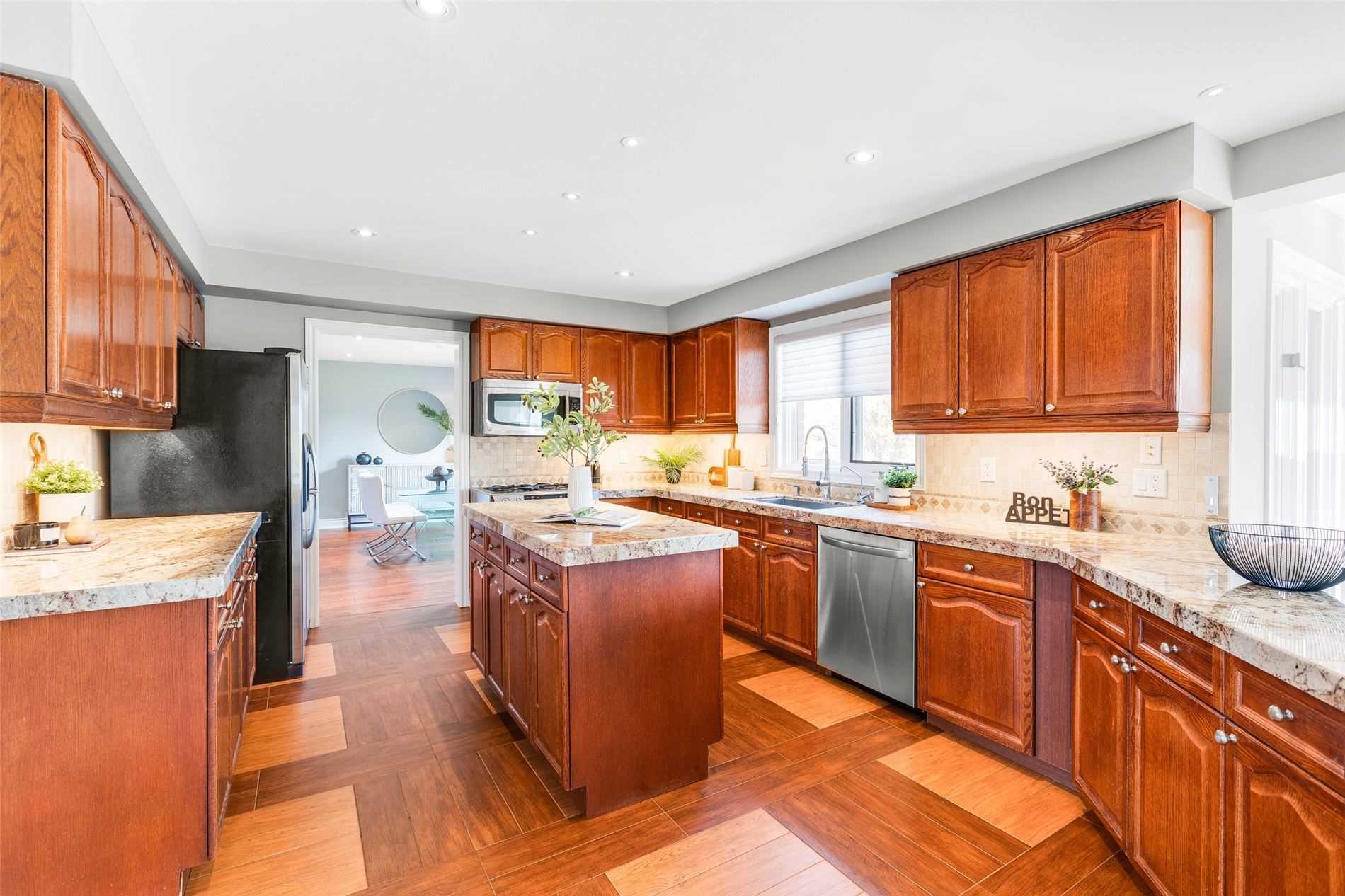 Listing W5952633 - Large Photo # 10