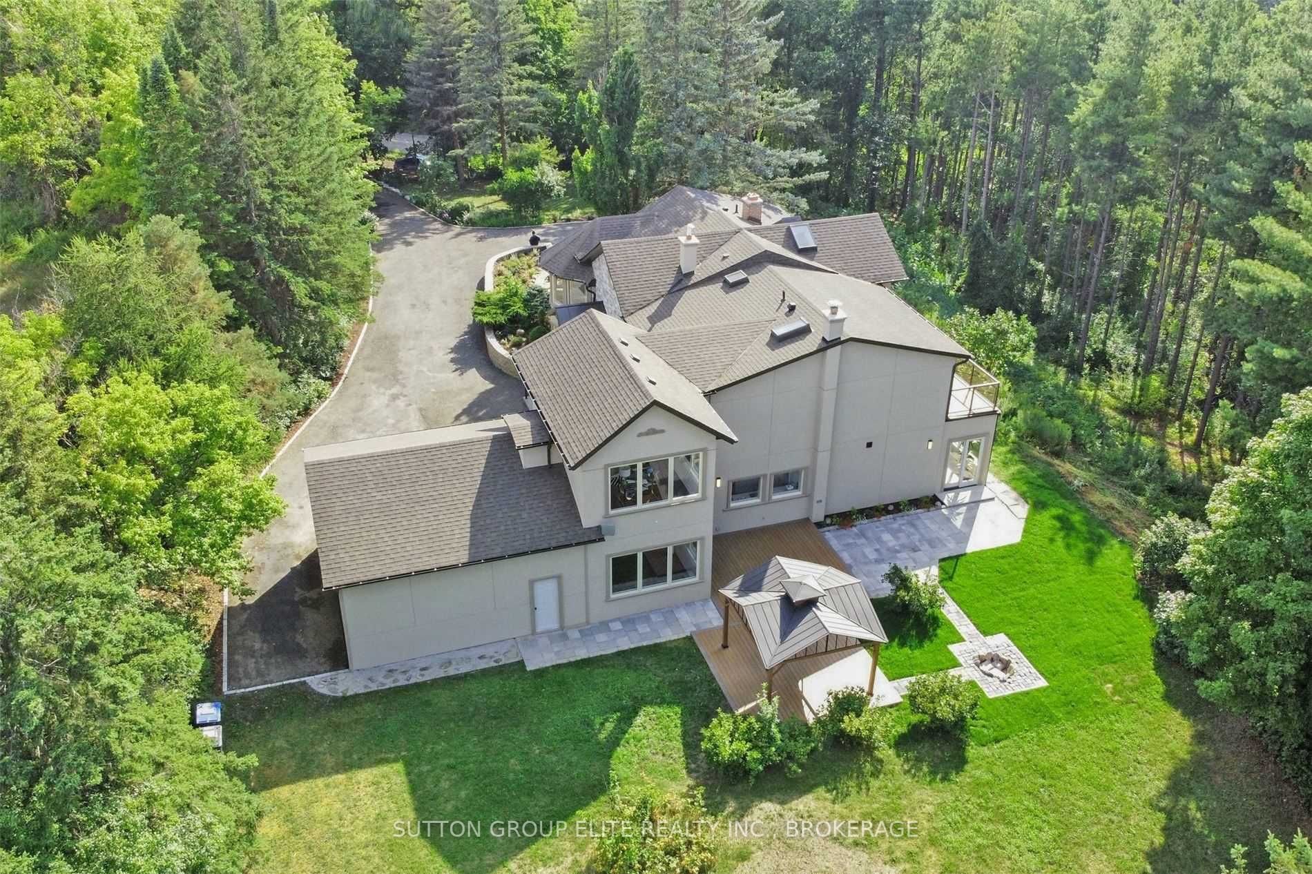 Listing W5952753 - Large Photo # 1