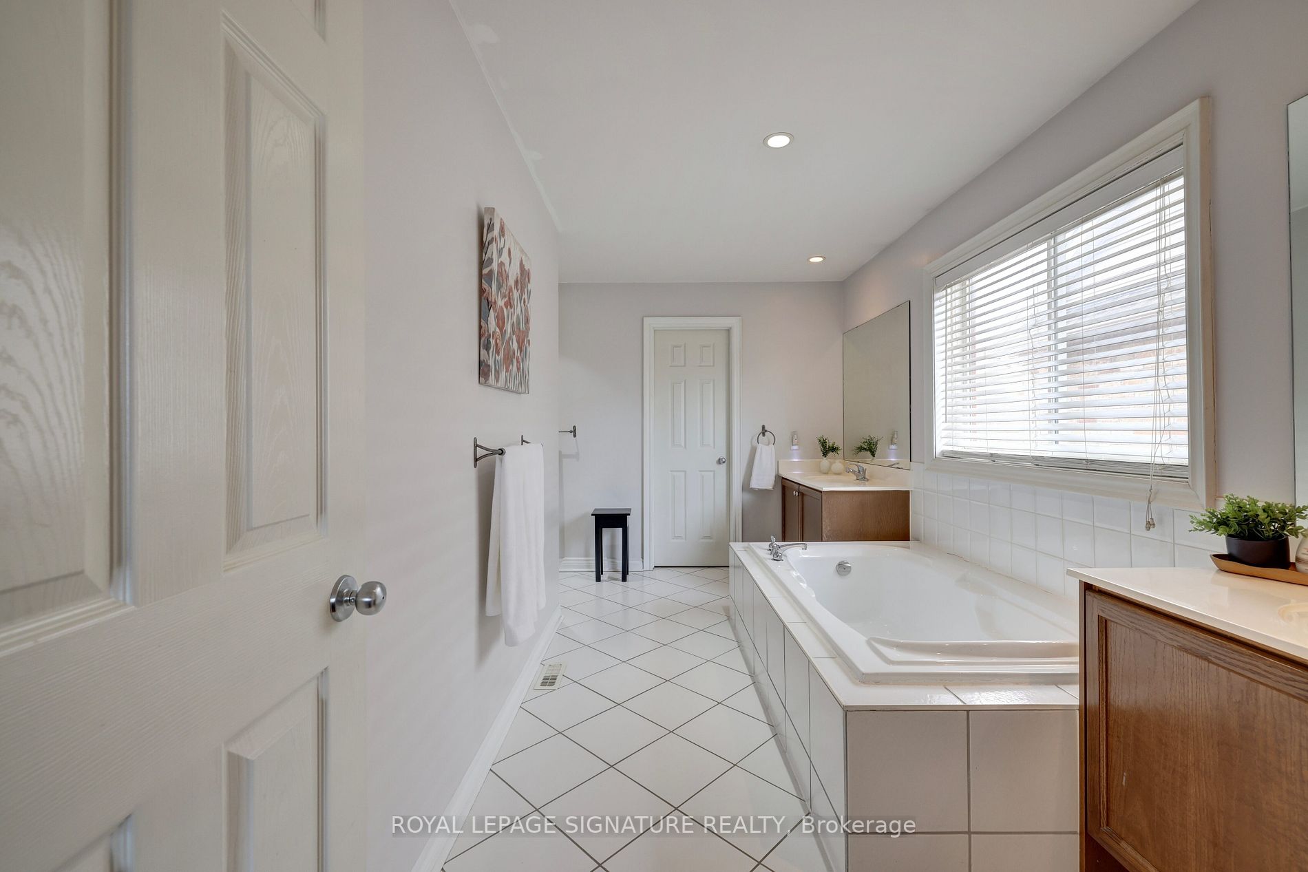 Listing W5953104 - Large Photo # 15