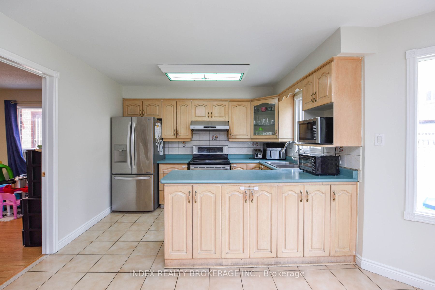 285 Conestoga Dr