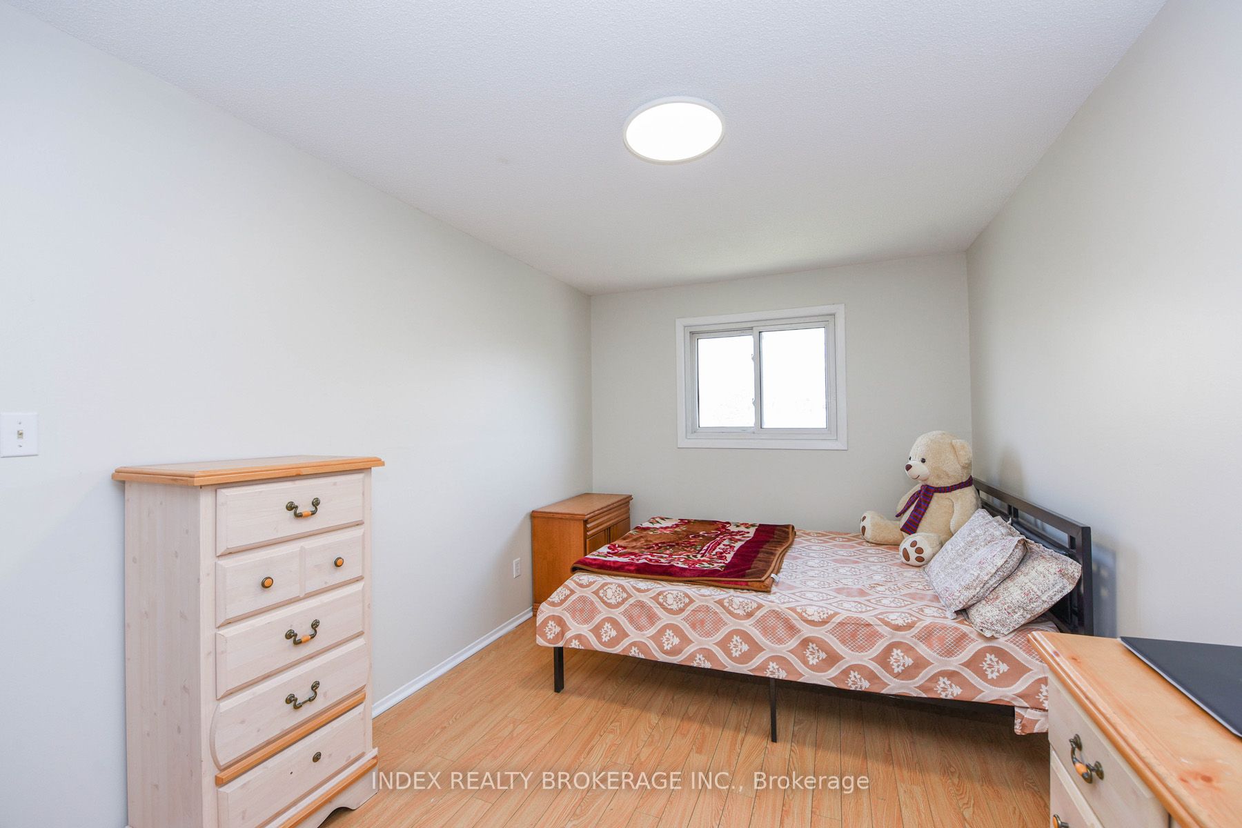 285 Conestoga Dr