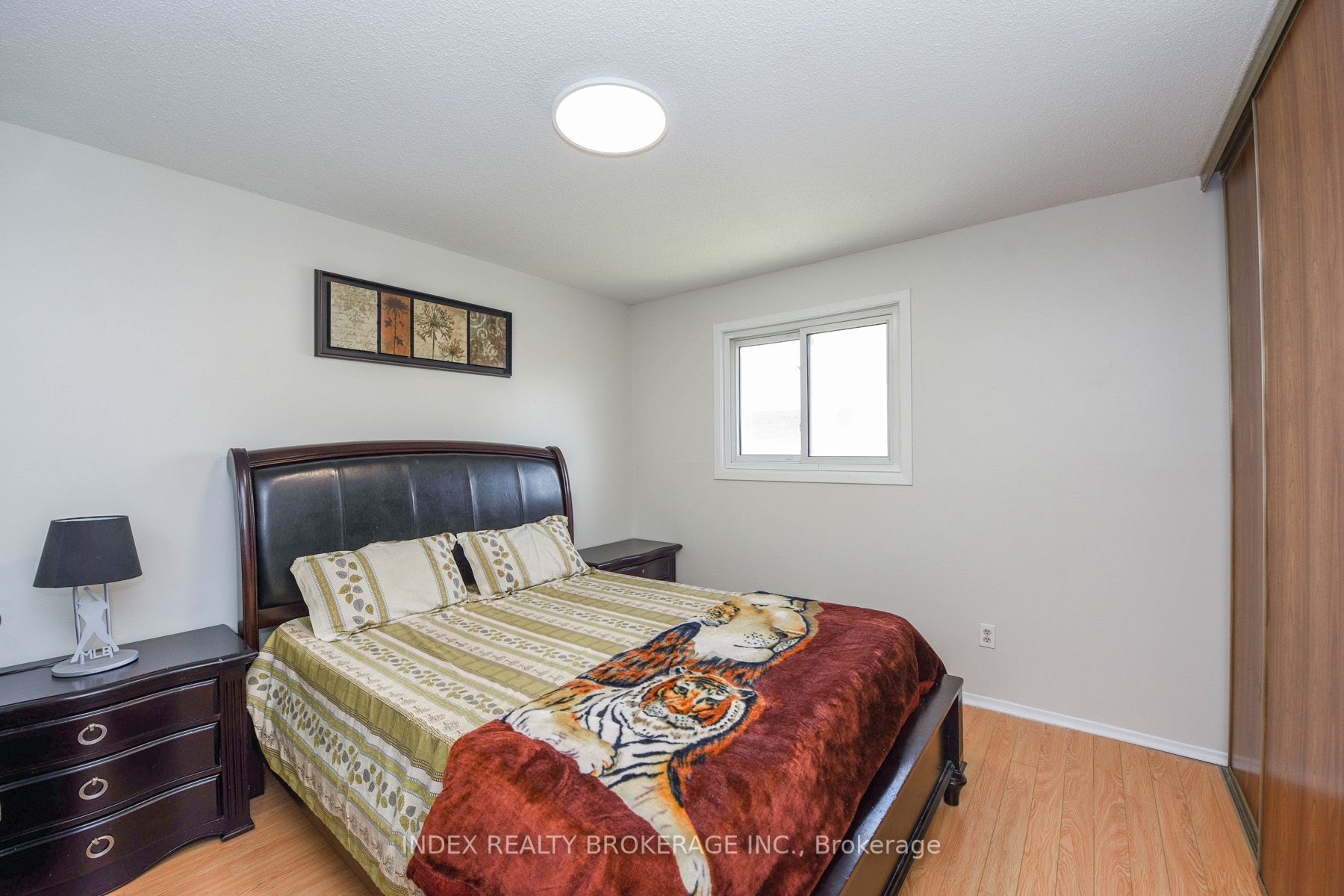 285 Conestoga Dr
