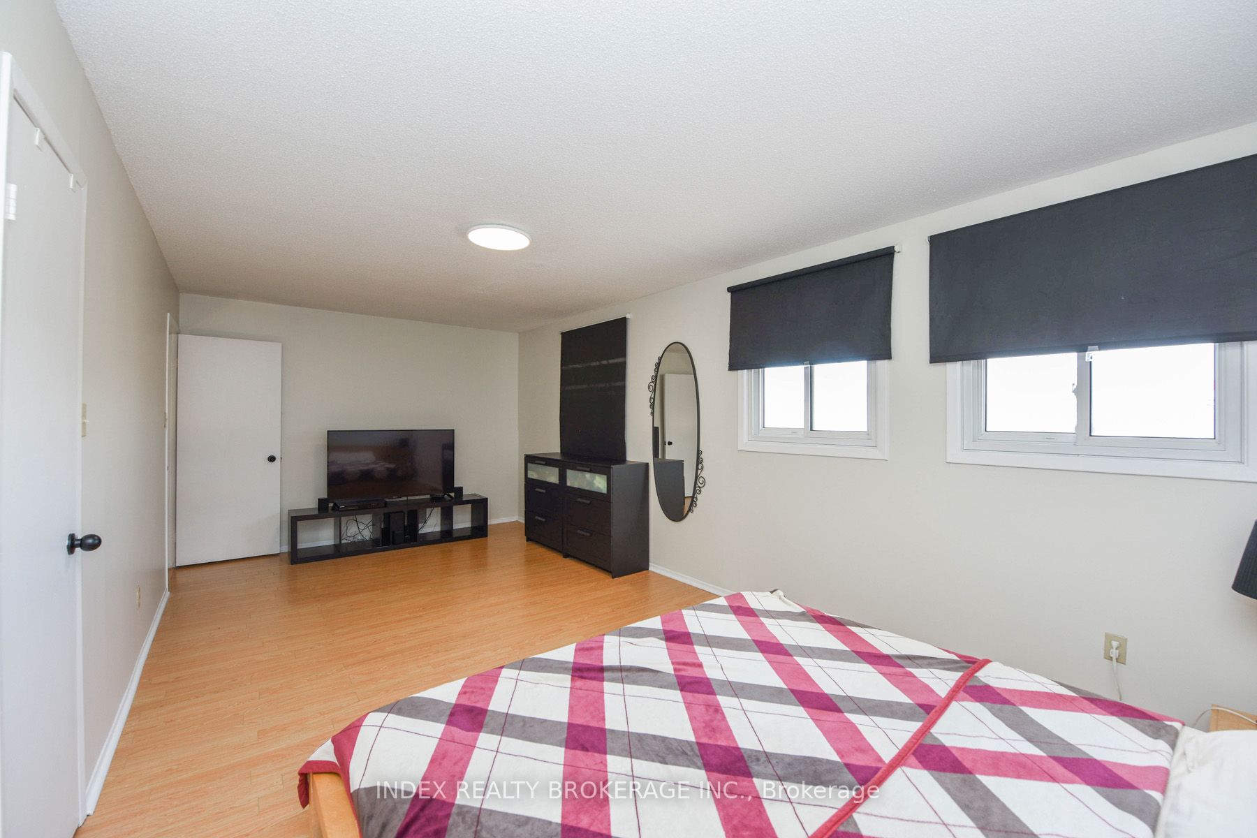 285 Conestoga Dr