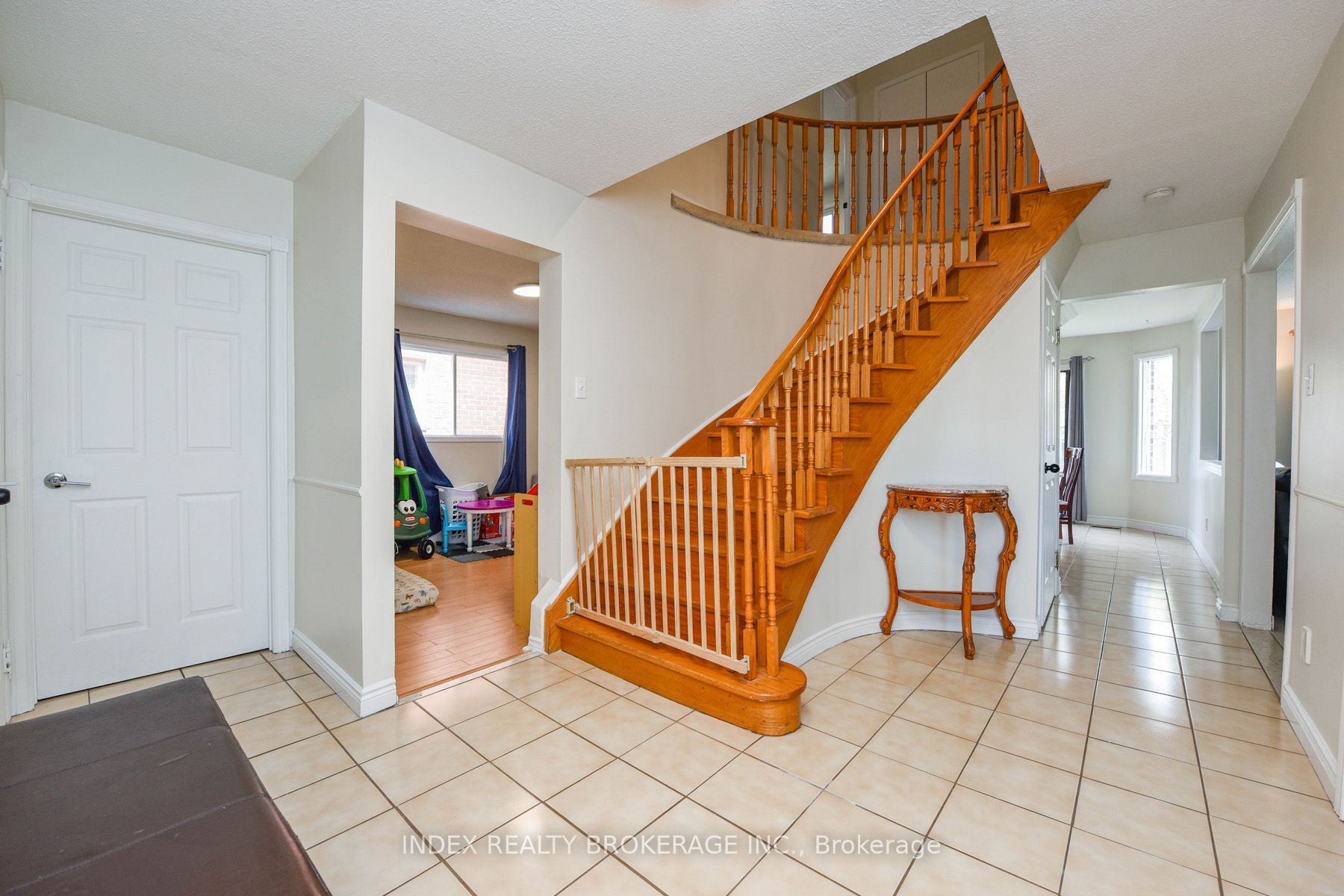 285 Conestoga Dr
