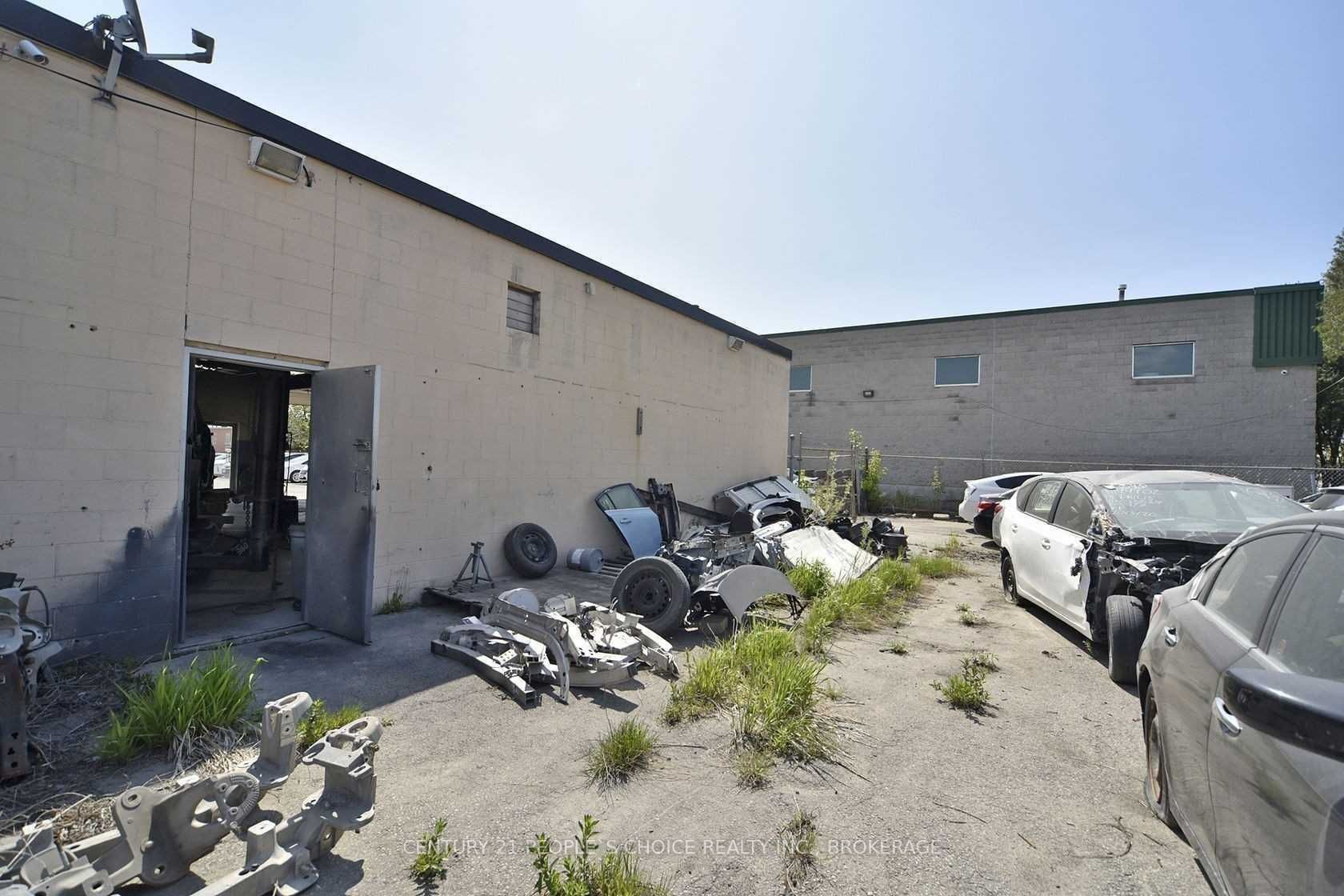 Listing W5953323 - Large Photo # 38
