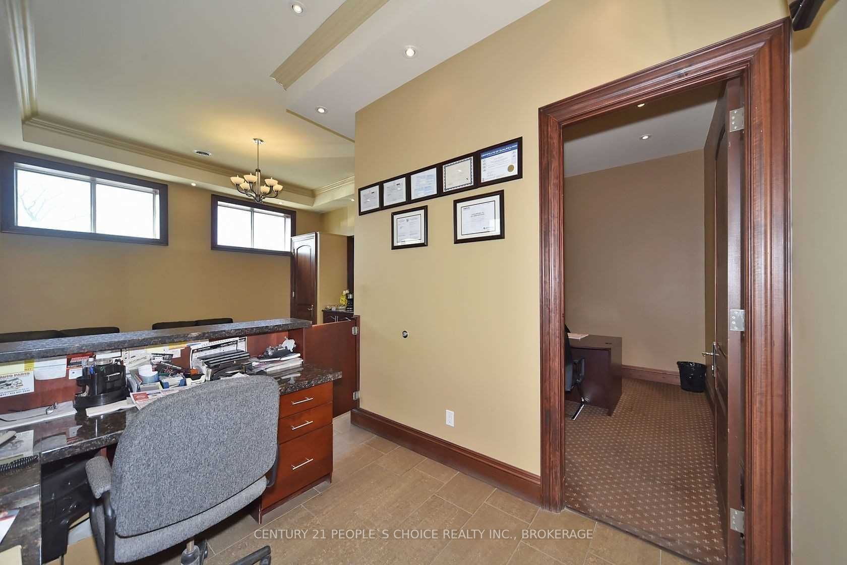 Listing W5953323 - Large Photo # 9