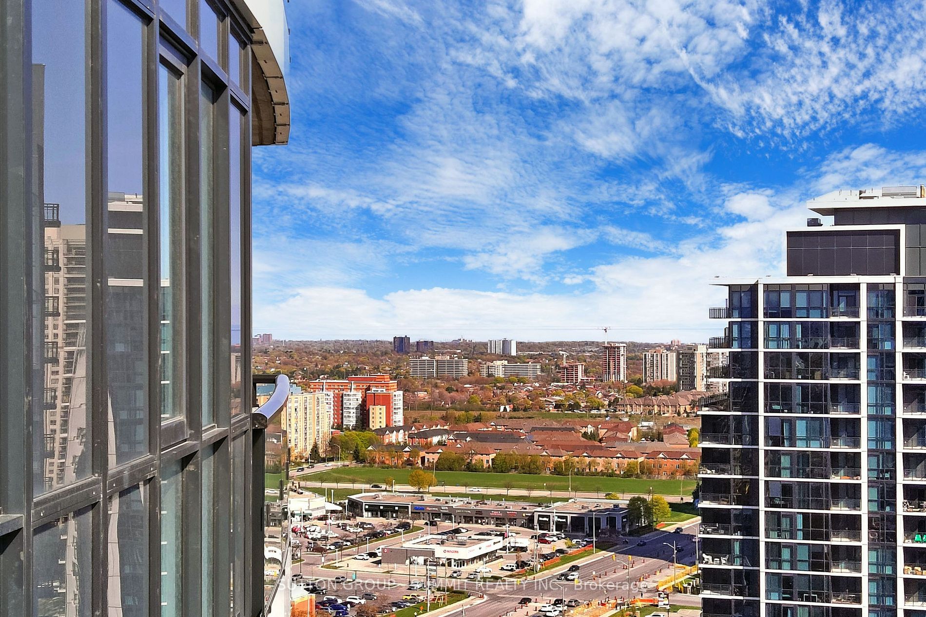 35 Watergarden Dr, #2215