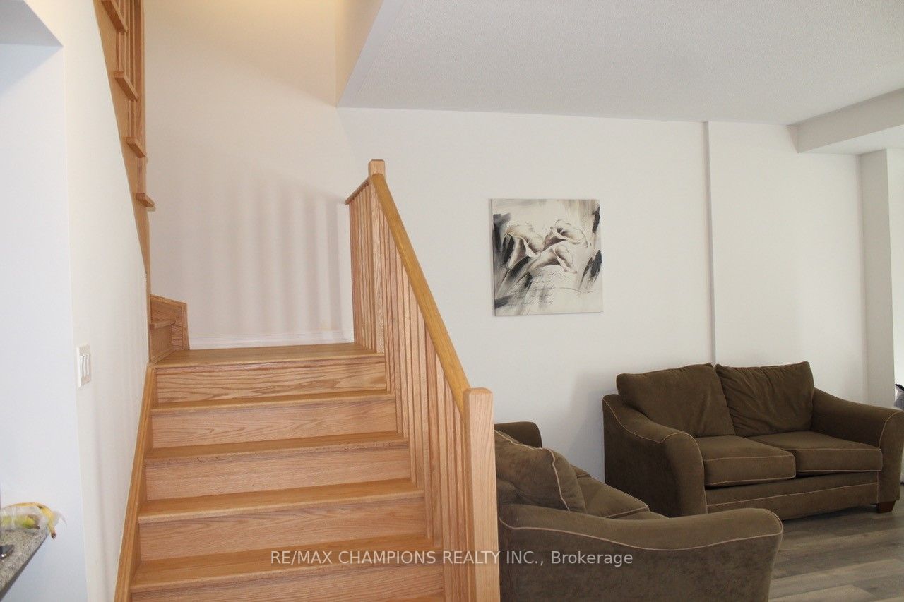 18 Humberwood Blvd, #4