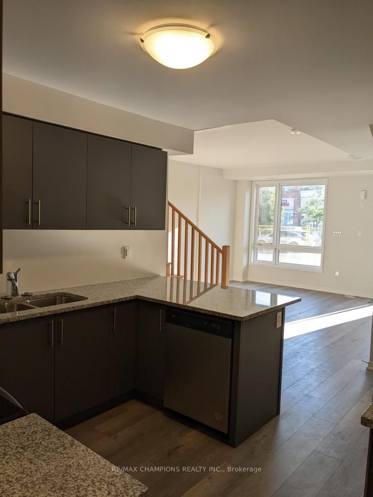 18 Humberwood Blvd, #4