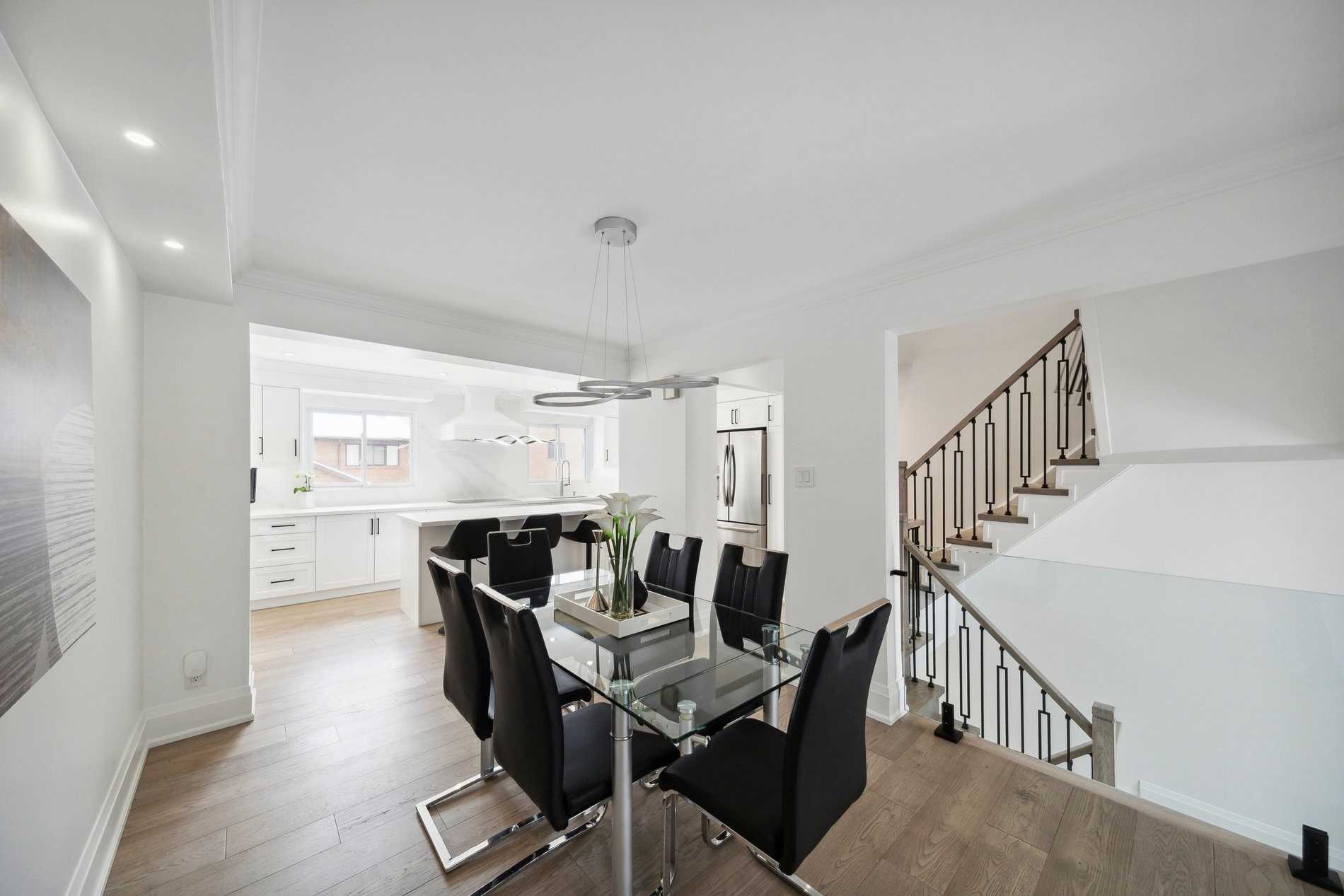 Listing W5953495 - Large Photo # 15