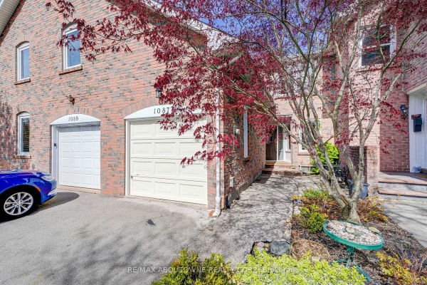 1087 Runnymead Cres, Oakville
