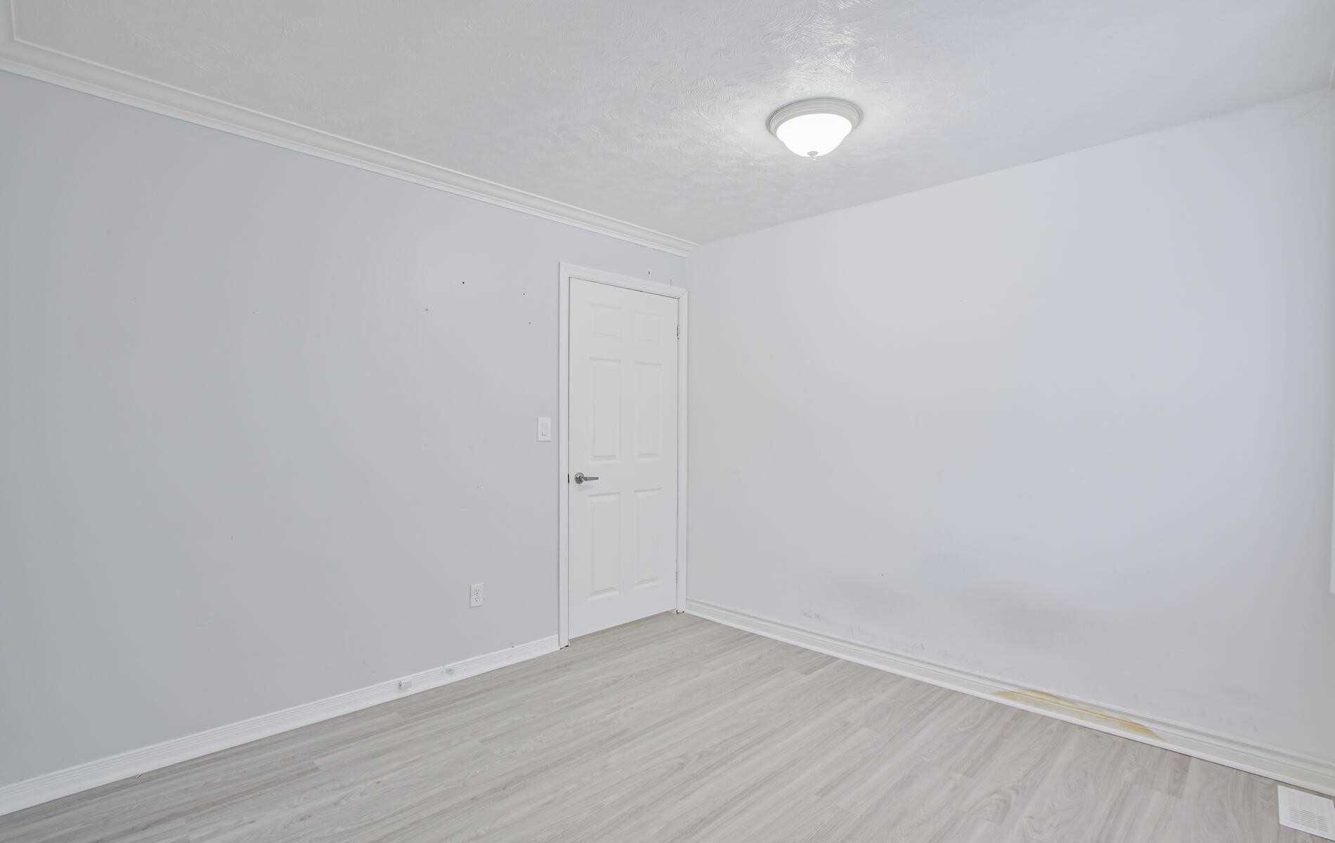 Listing W5953647 - Large Photo # 20