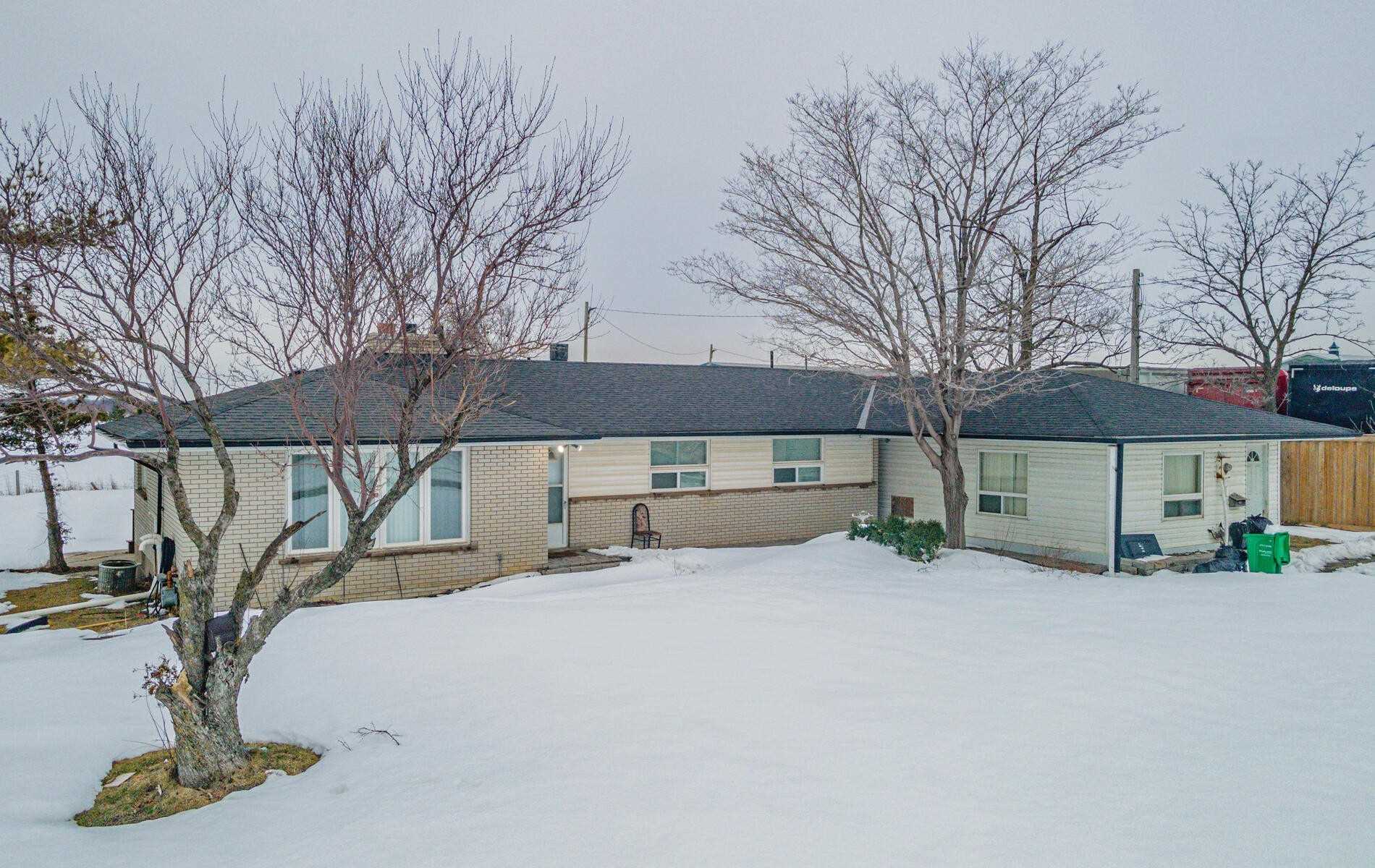 Listing W5953647 - Large Photo # 1