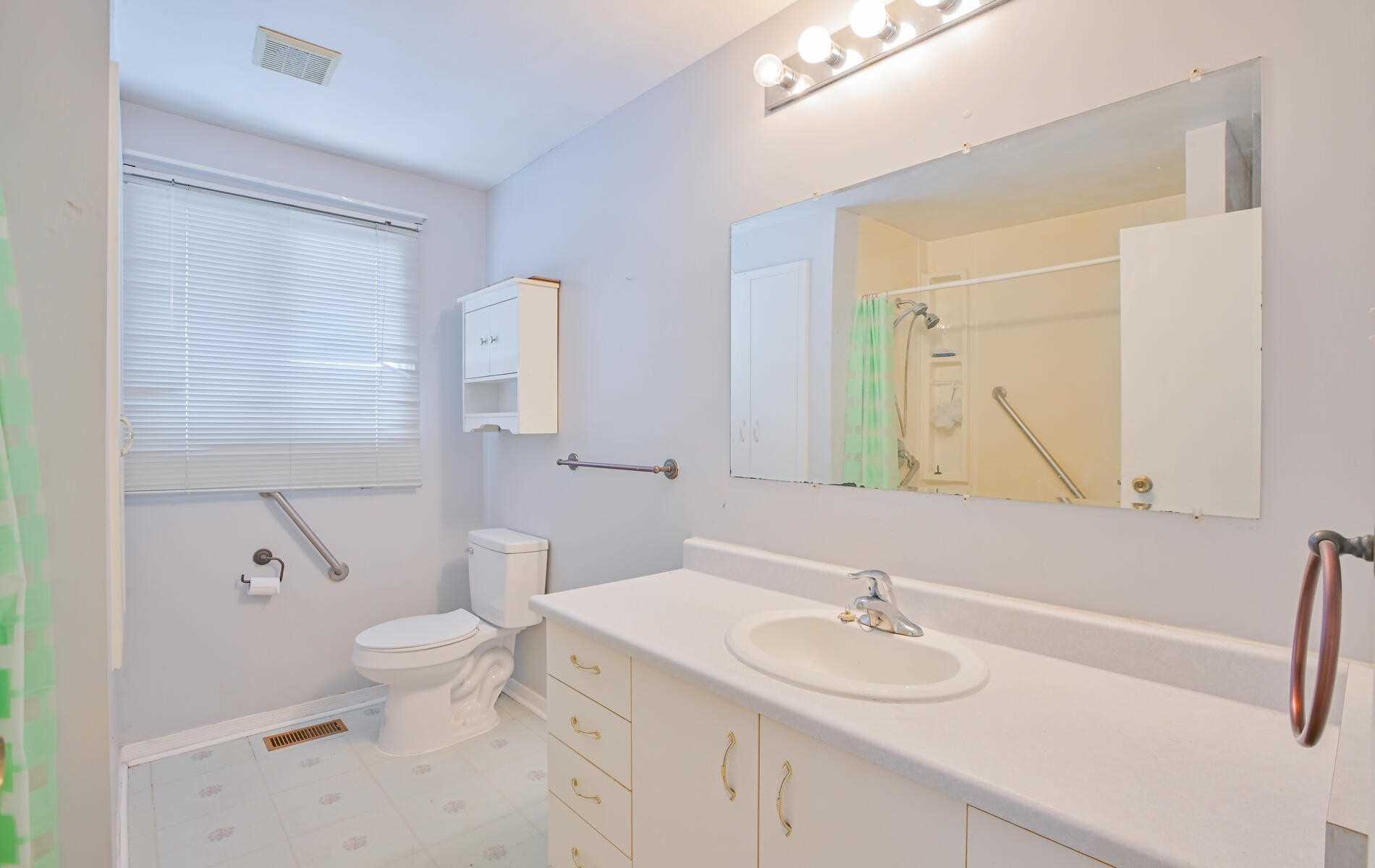 Listing W5953647 - Large Photo # 13