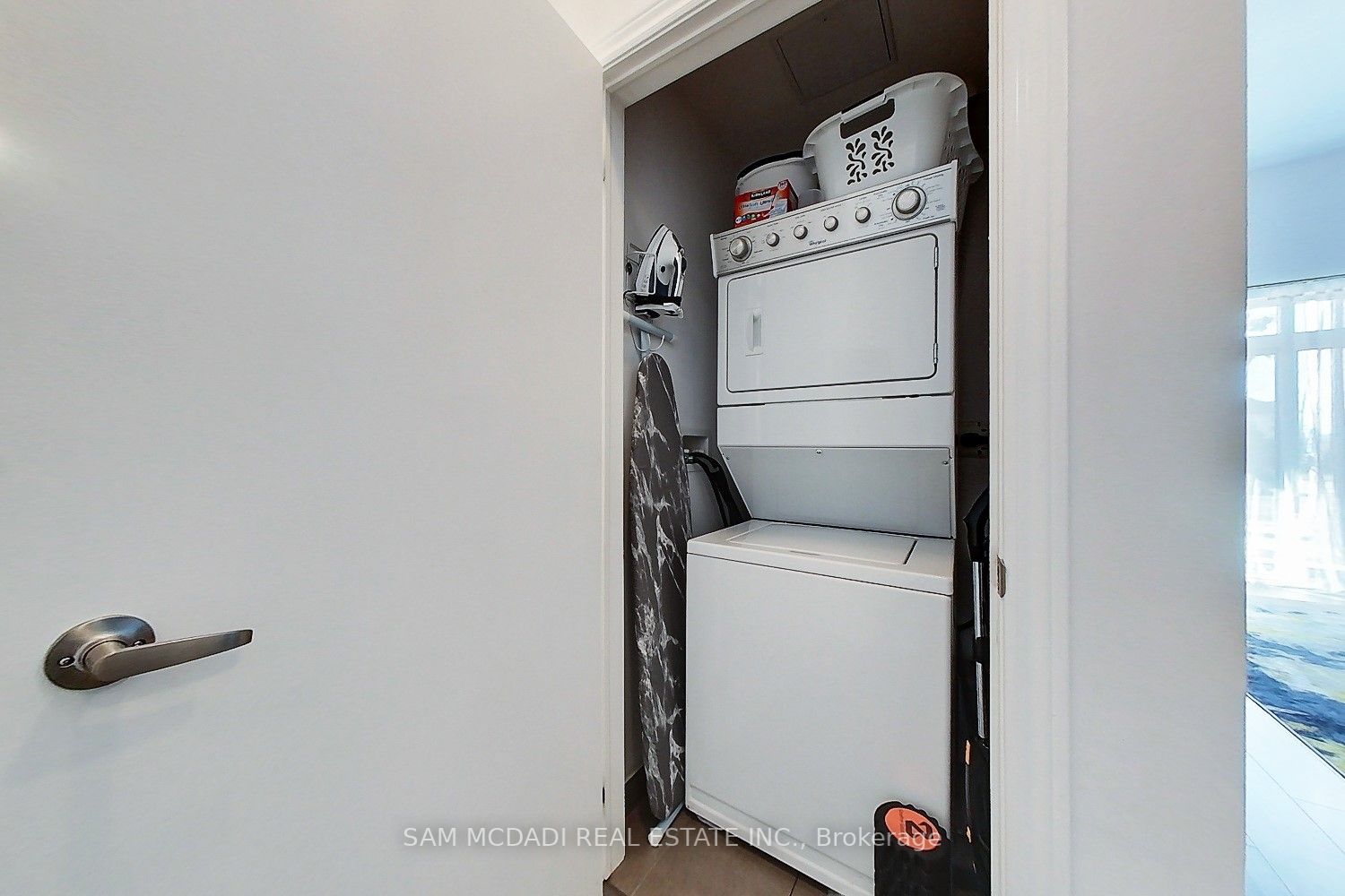 2490 Old Bronte Rd, #115