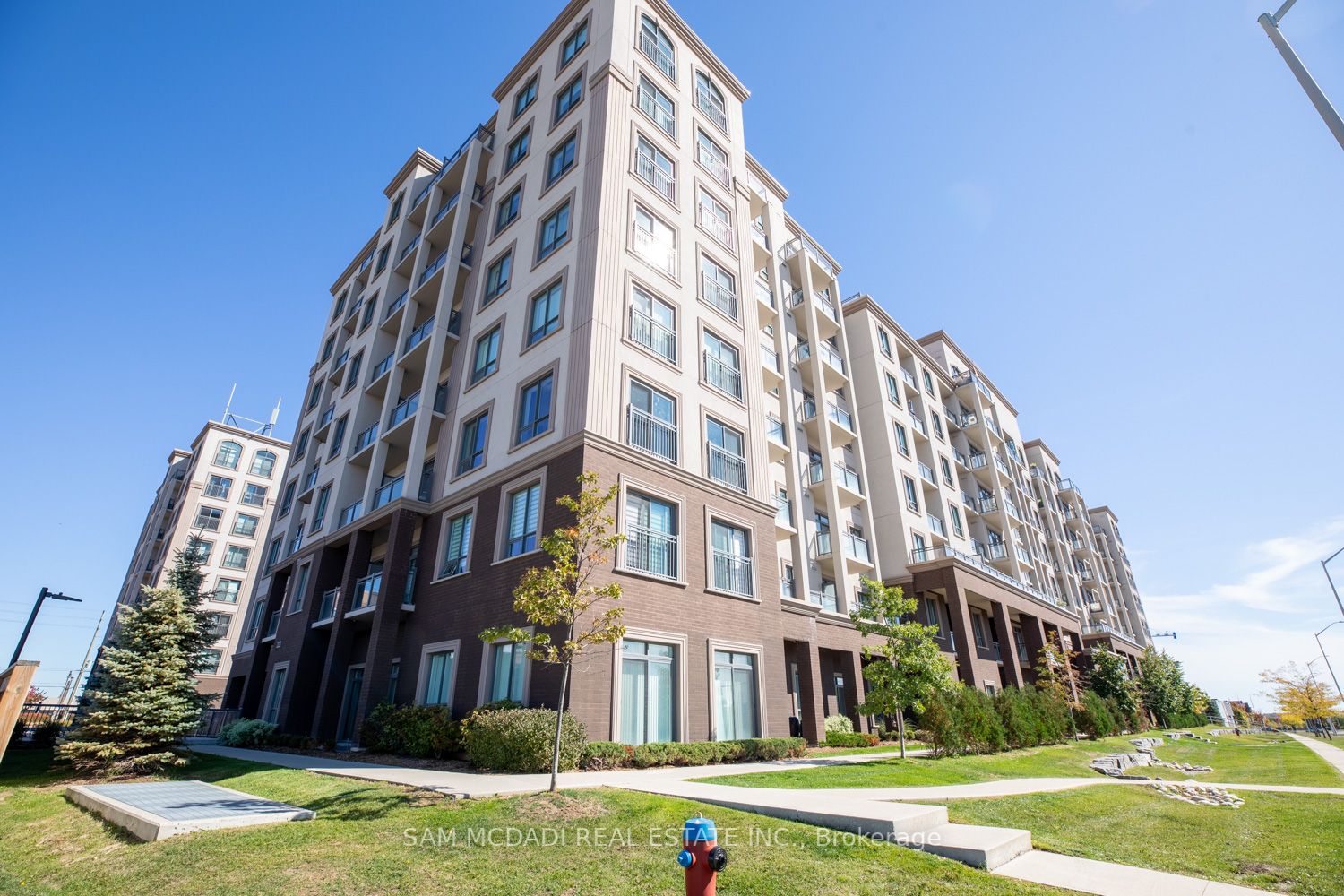 2490 Old Bronte Rd, #115